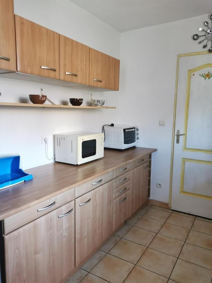 Belle Villa De 90M2 Au Calme Avec Jardin Et Parking A 10 Mn De La Mer En Voiture Фос-сюр-Мер Экстерьер фото